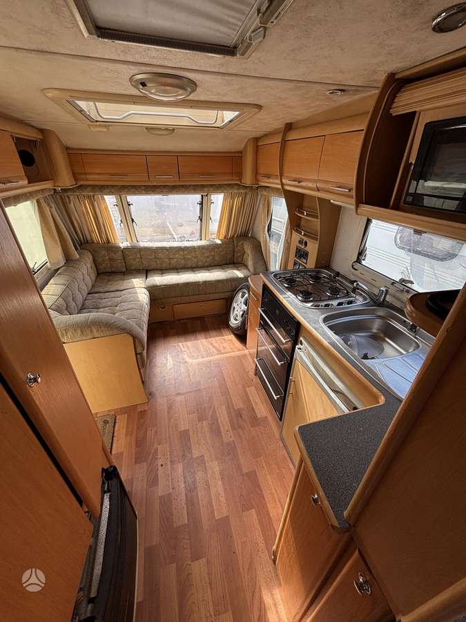 Elddis Crusader, caravans