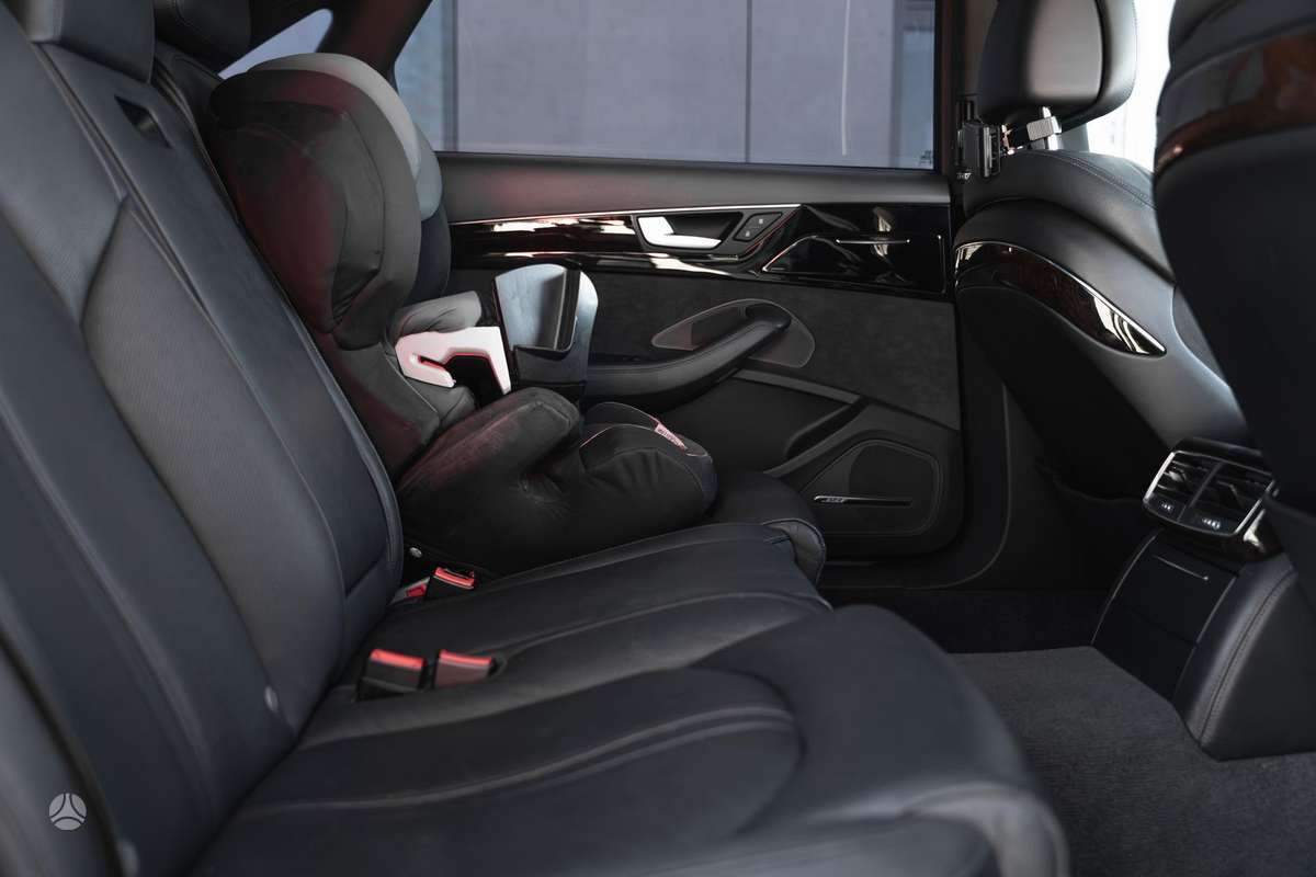 Audi A8 L, 3.0 l., Лимузин