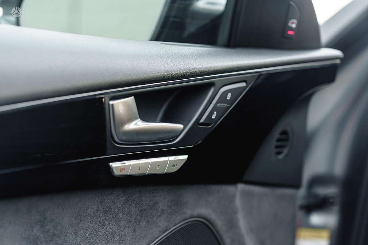Audi A8 L, 3.0 l., Лимузин
