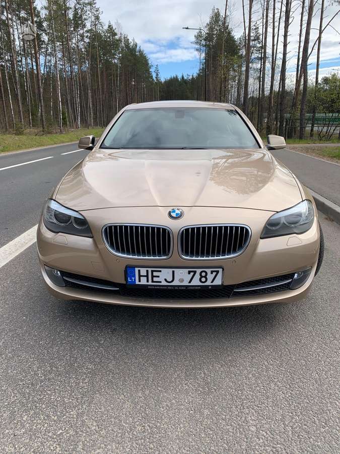BMW 520, 2.0 l., Седан