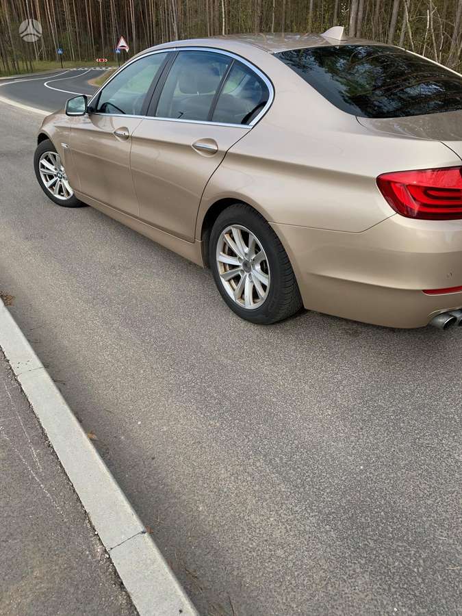 BMW 520, 2.0 l., Седан