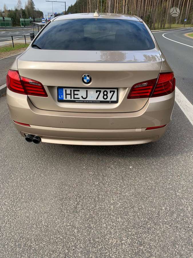 BMW 520, 2.0 l., Седан