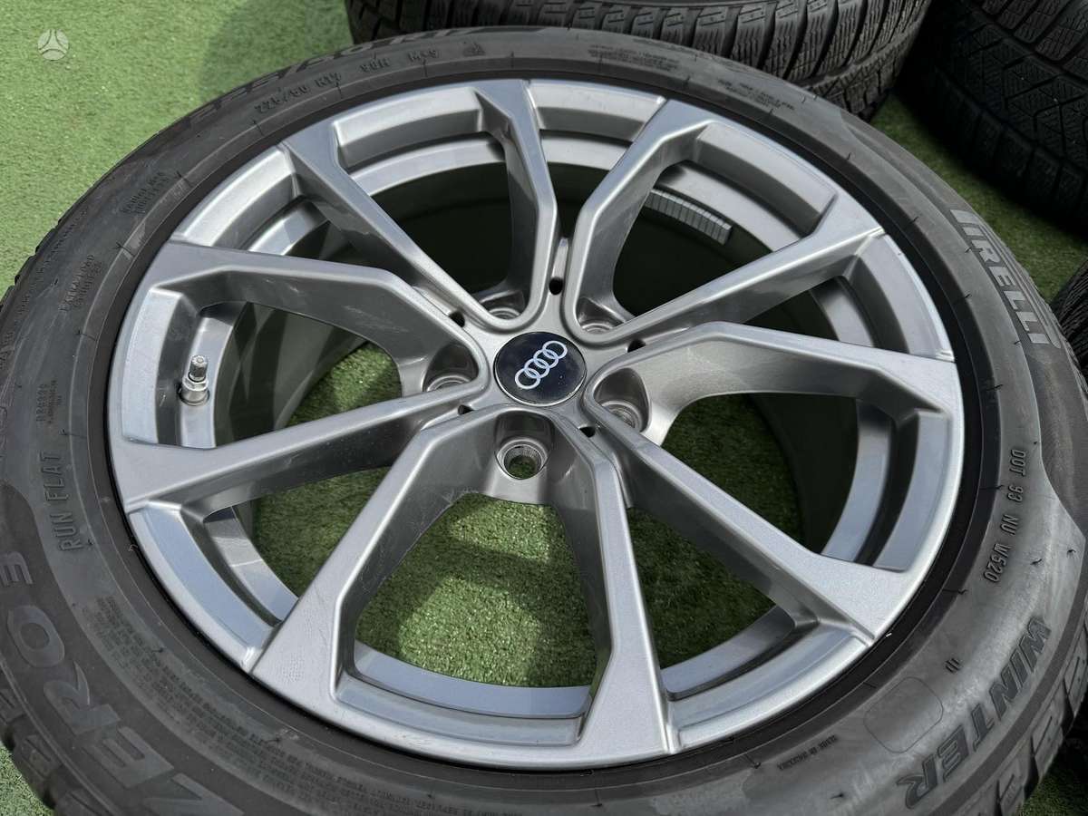 Audi ORGINALUS - 7,5J, ET30, light alloy, R17