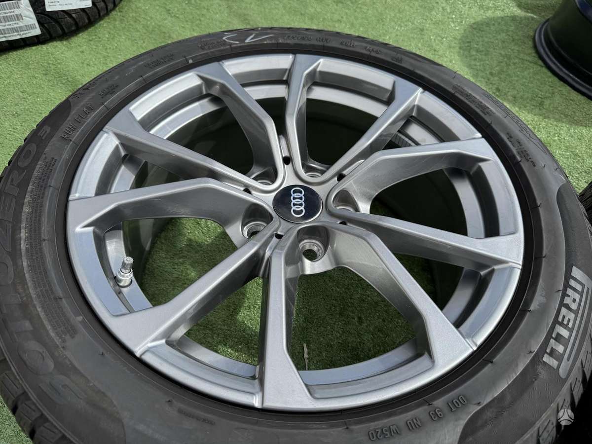 Audi ORGINALUS - 7,5J, ET30, light alloy, R17
