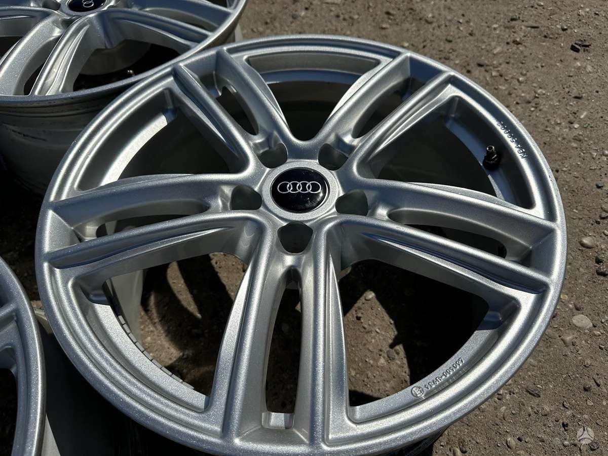 Audi VOKISKI - 7J, ET22, легкосплавные , R18