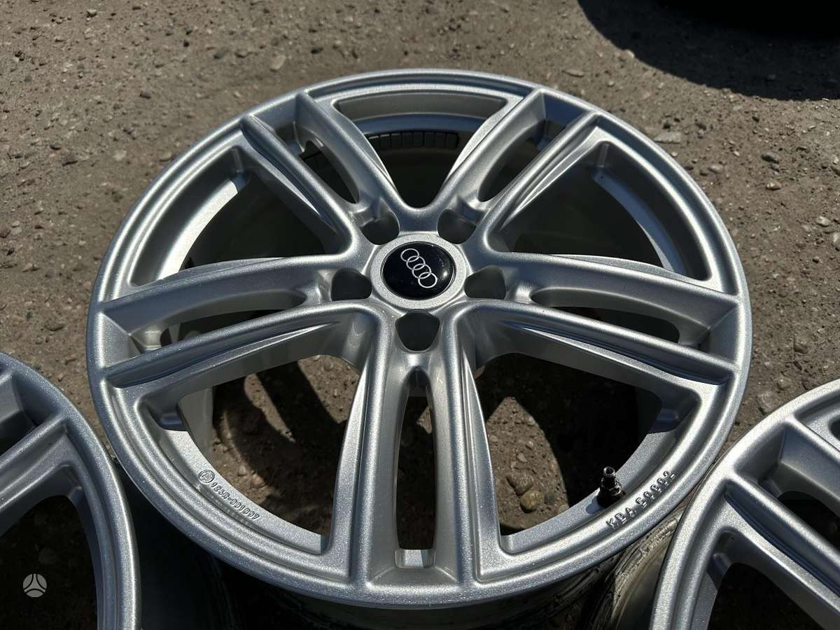 Audi VOKISKI - 7J, ET22, легкосплавные , R18