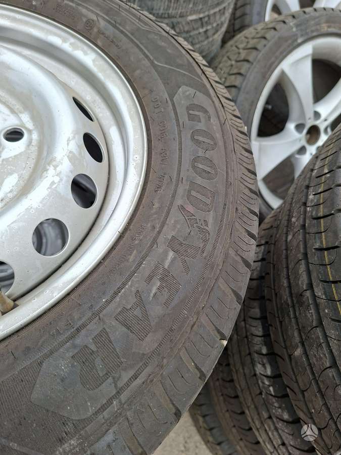 Goodyear, летние 215/65 R15