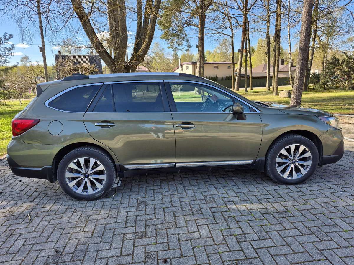 Subaru Outback - 2