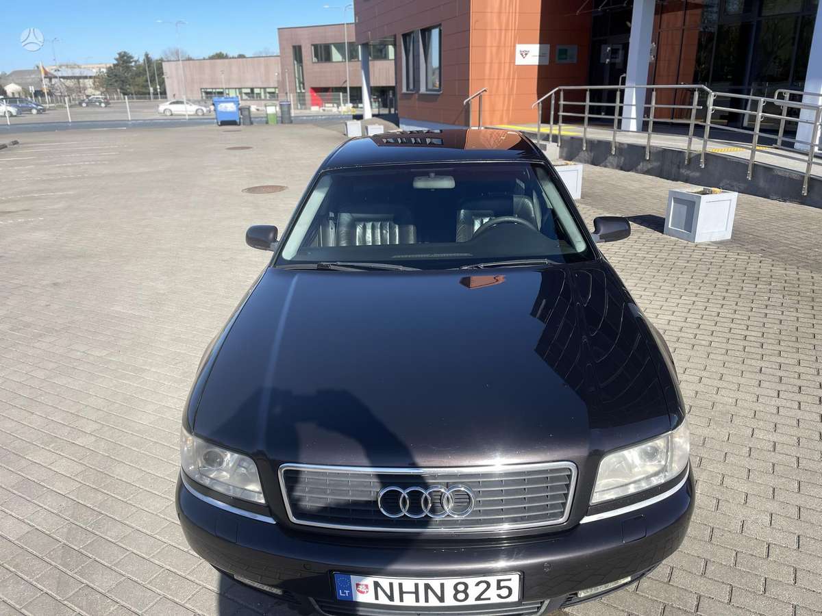 Audi A8, 2.8 l., limousine