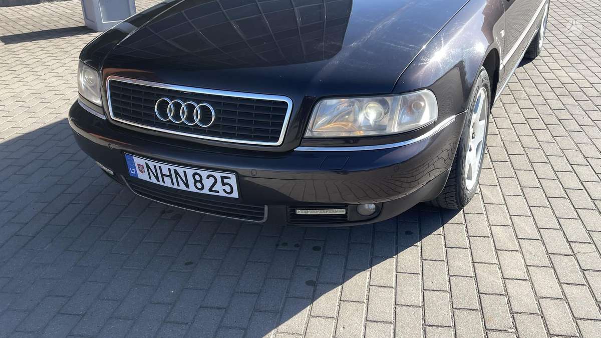 Audi A8, 2.8 l., limousine