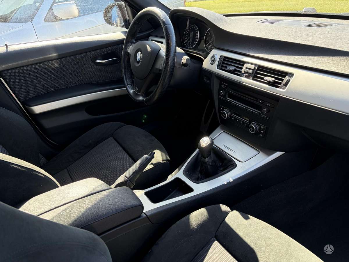 BMW 320, 2.0 l., Универсал