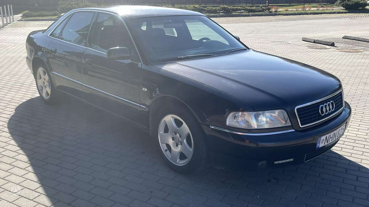 Audi A8, 2.8 l., Лимузин