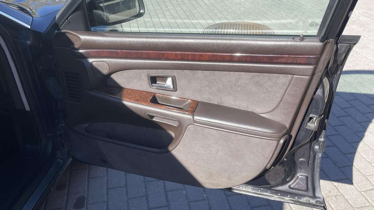Audi A8, 2.8 l., limousine