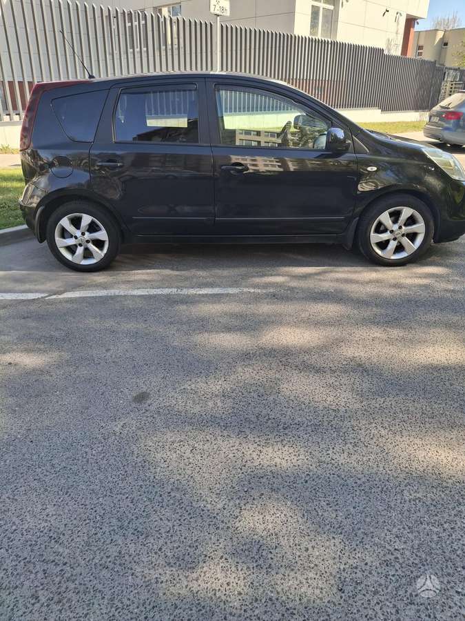 Nissan Note, 1.4 l., hatchback