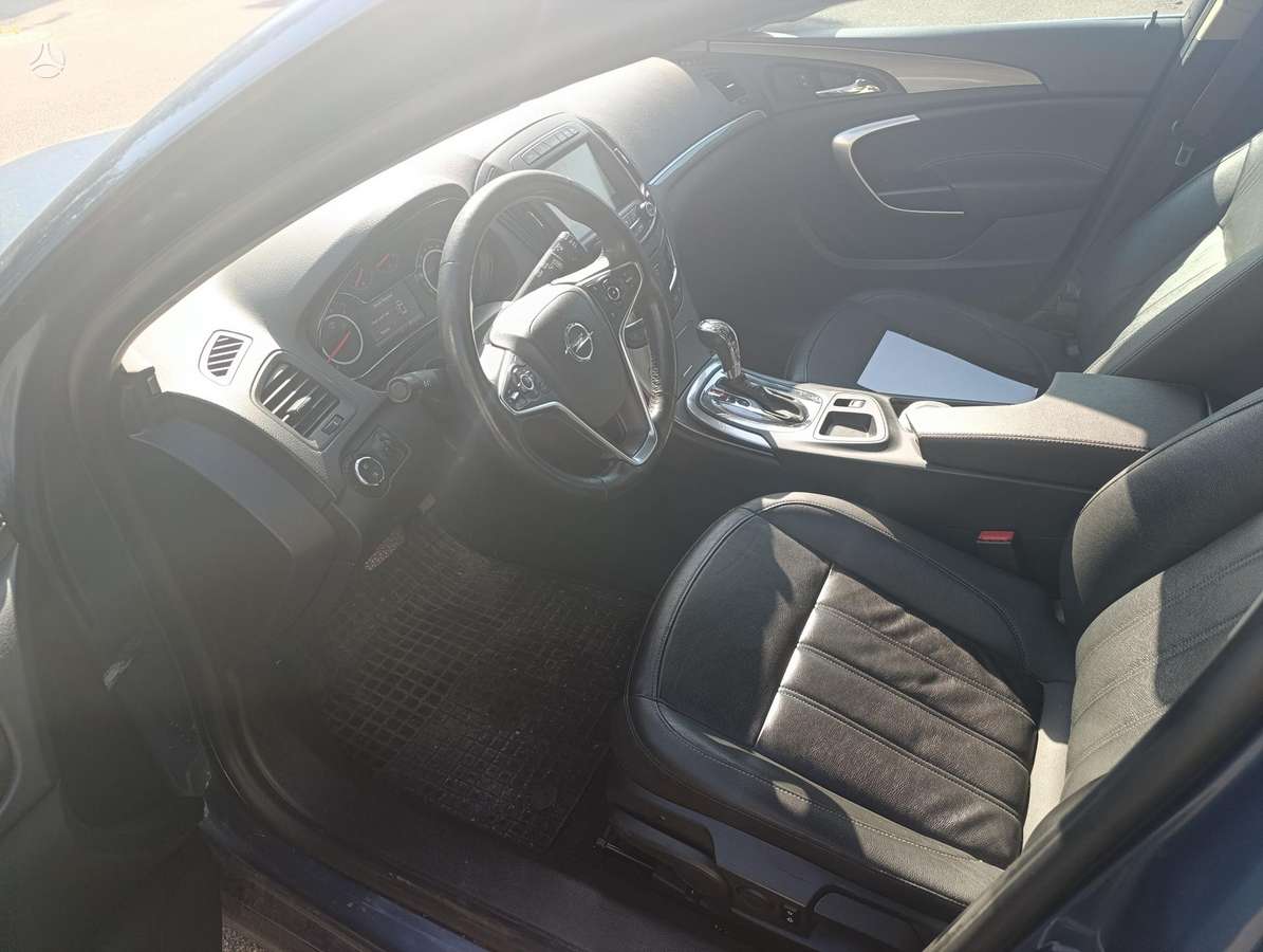 Opel Insignia, 2.0 l., Универсал