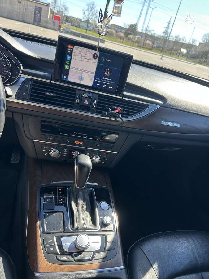 Audi A6, 2.0 l., Седан