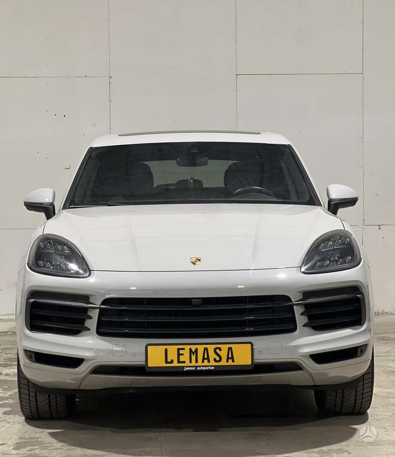 Porsche Cayenne - 8