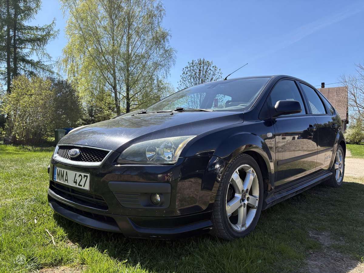 Ford Focus, 1.6 l., hatchback