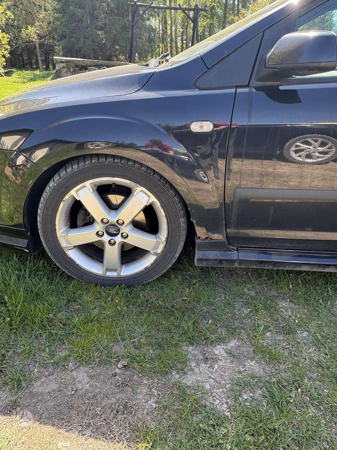 Ford Focus, 1.6 l., hatchback