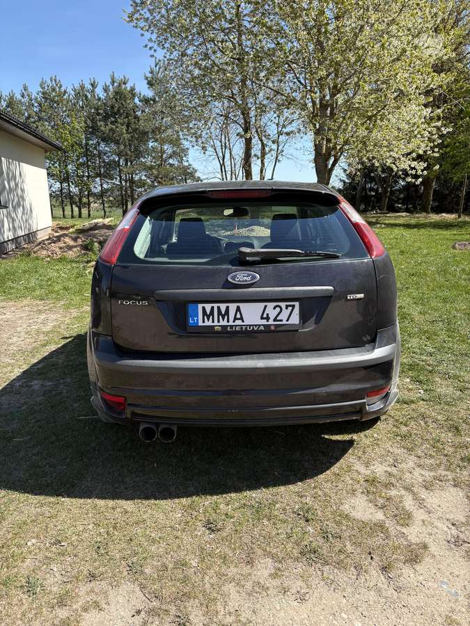 Ford Focus, 1.6 l., hatchback