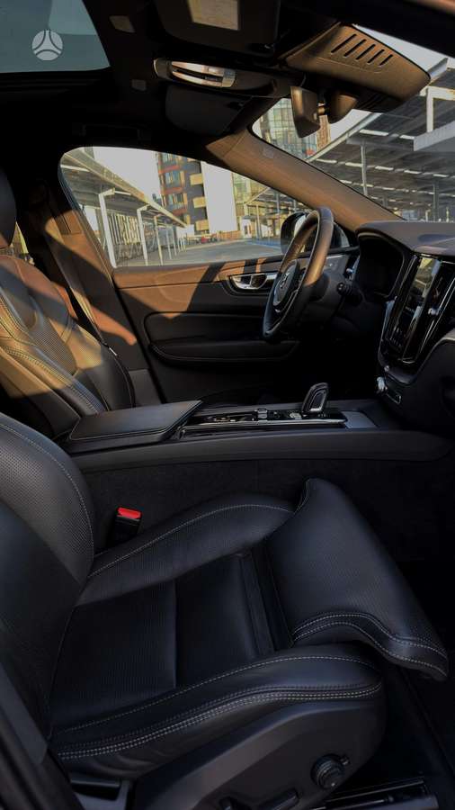 Volvo XC60 - 11