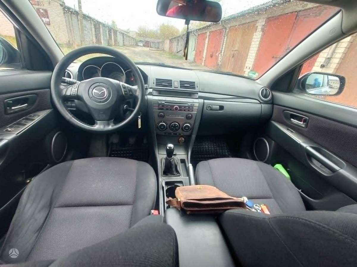 Mazda 3, 2.0 l., hečbekas