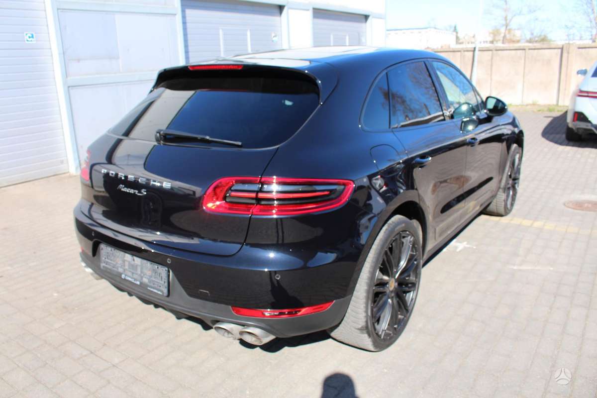 Porsche Macan - 6
