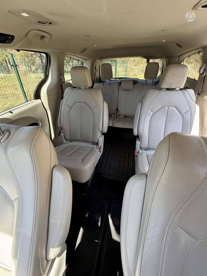 Chrysler Pacifica, 3.6 l., Минивэн