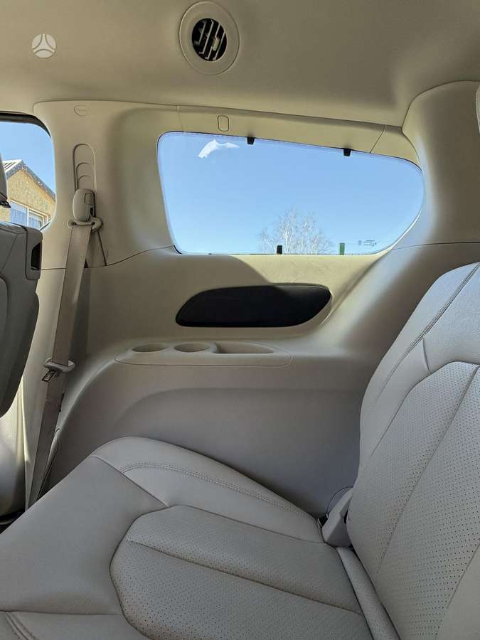 Chrysler Pacifica, 3.6 l., Минивэн
