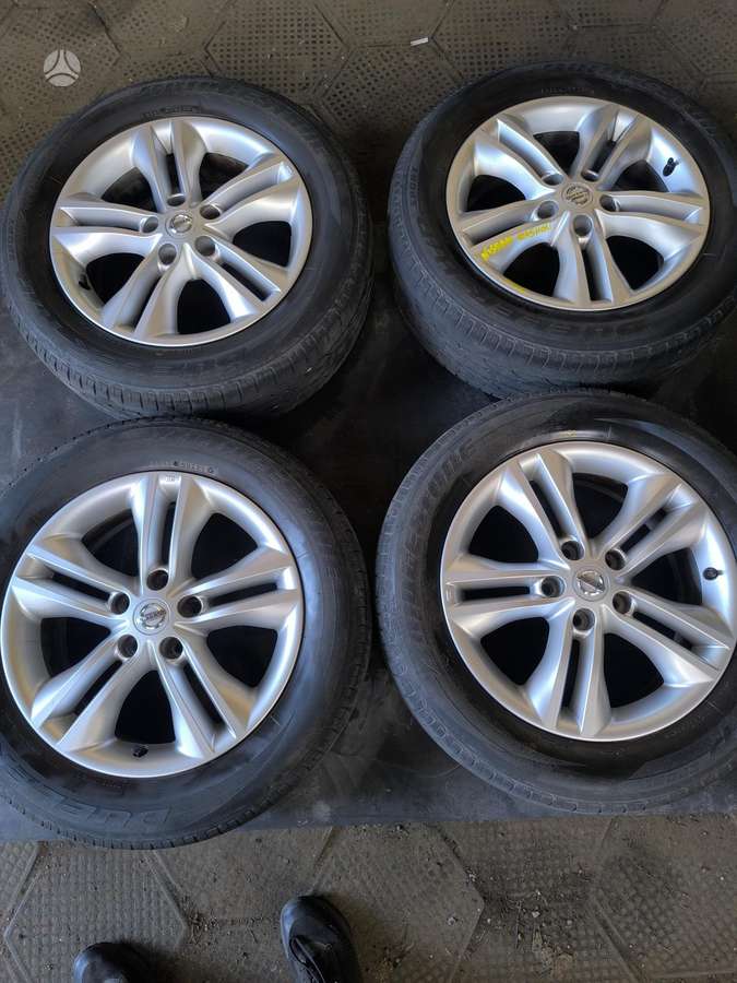 Nissan, lengvojo lydinio, R17