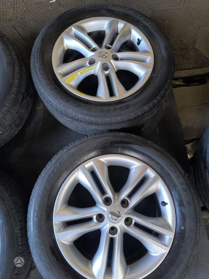 Nissan, lengvojo lydinio, R17