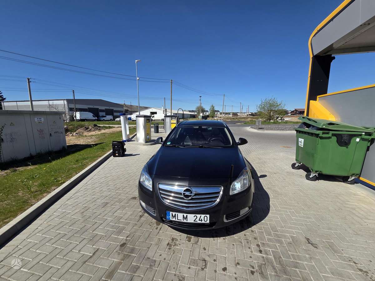 Opel Insignia, 2.0 l., wagon