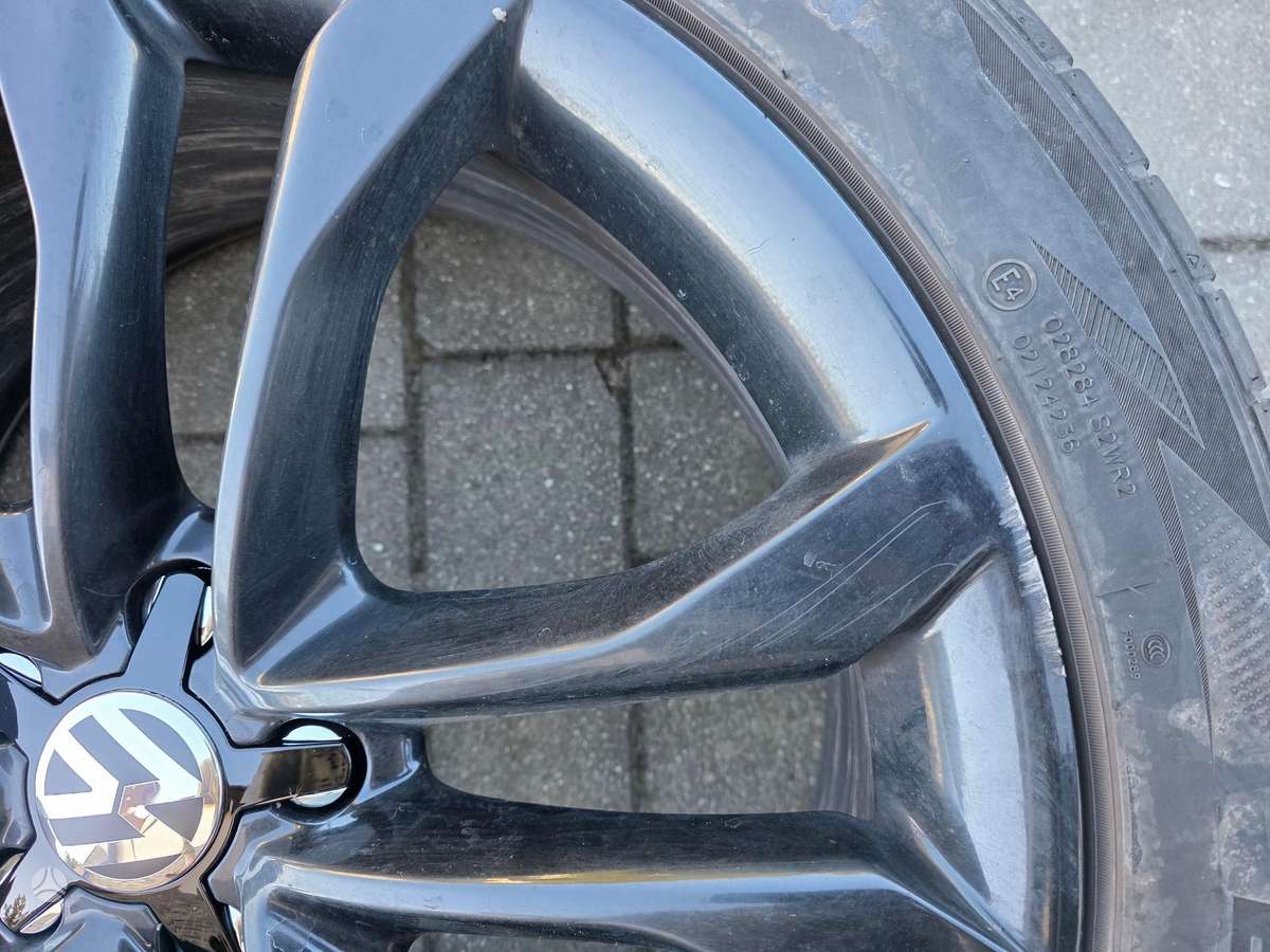 Audi 4H0601025BL, light alloy, R20