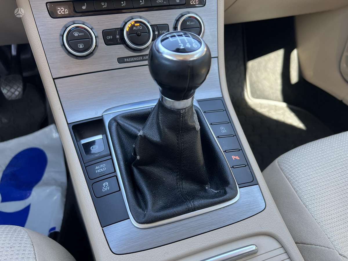 Volkswagen Passat, 1.6 l., Универсал