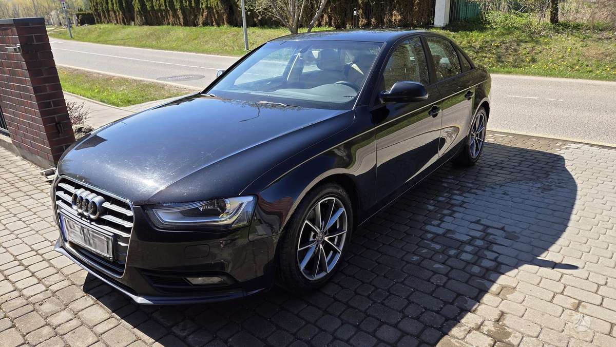 Audi A4, 2.0 l., sedanas
