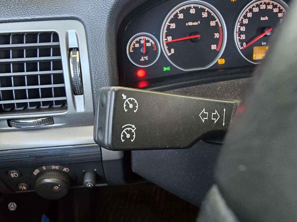 Opel Vectra, 2.2 l., Седан