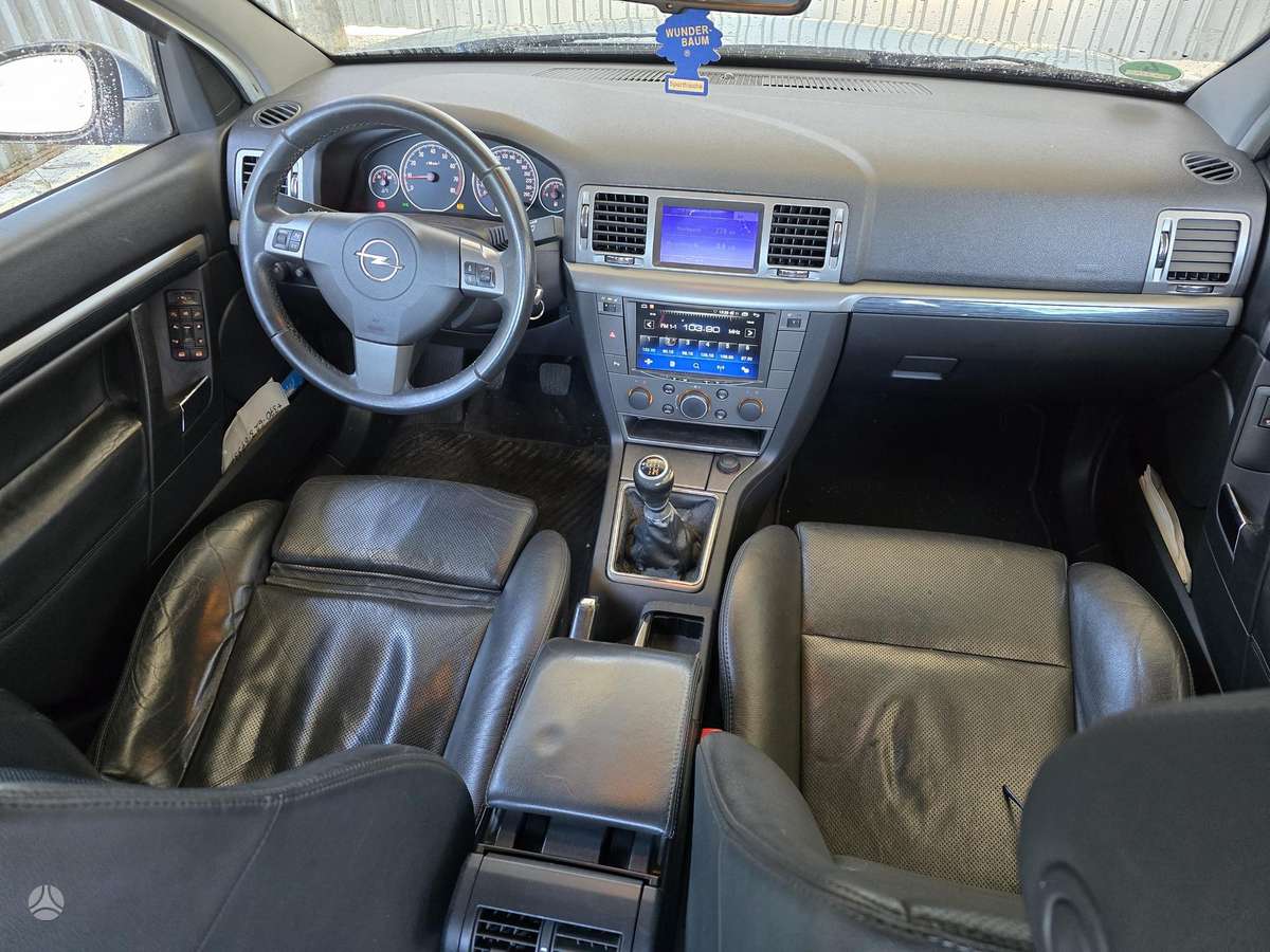 Opel Vectra, 2.2 l., Седан