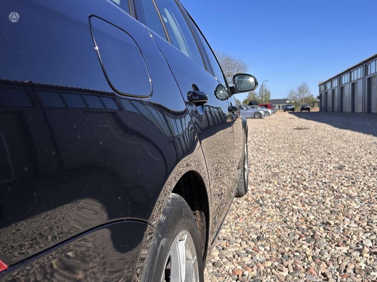 Volkswagen Golf, 1.6 l., Универсал