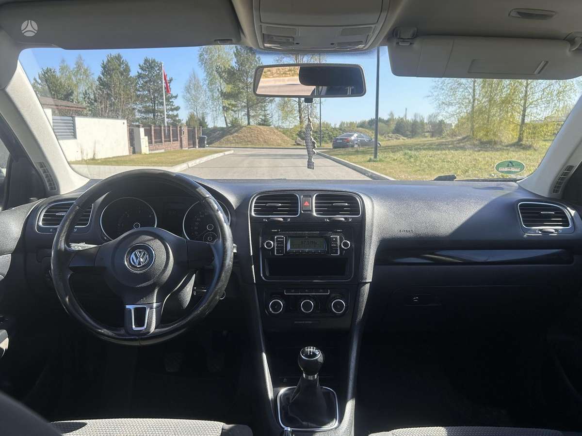 Volkswagen Golf, 1.6 l., Универсал