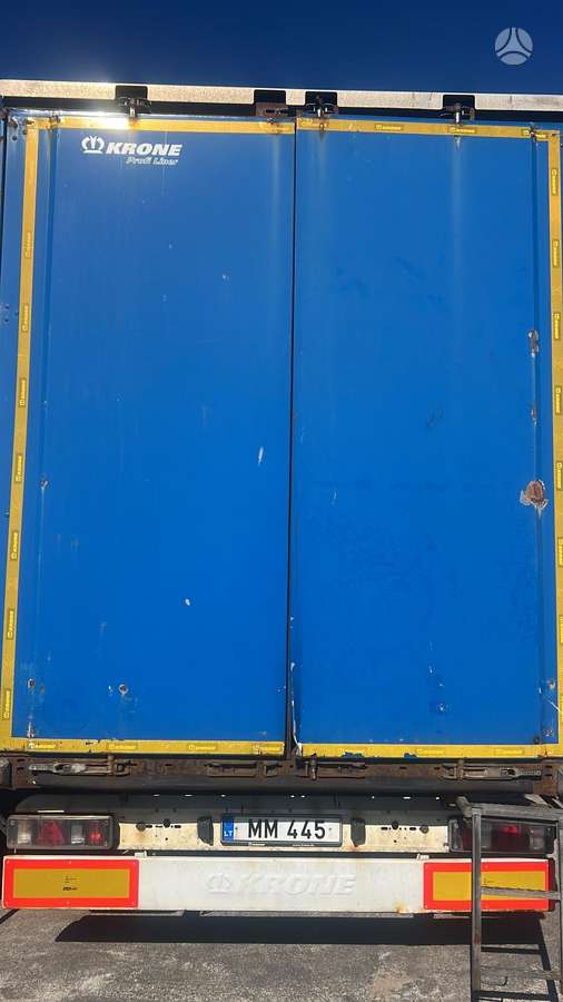 Krone, curtain / tarpaulin
