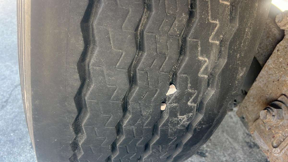 Krone, užuolaidinės / tentinės