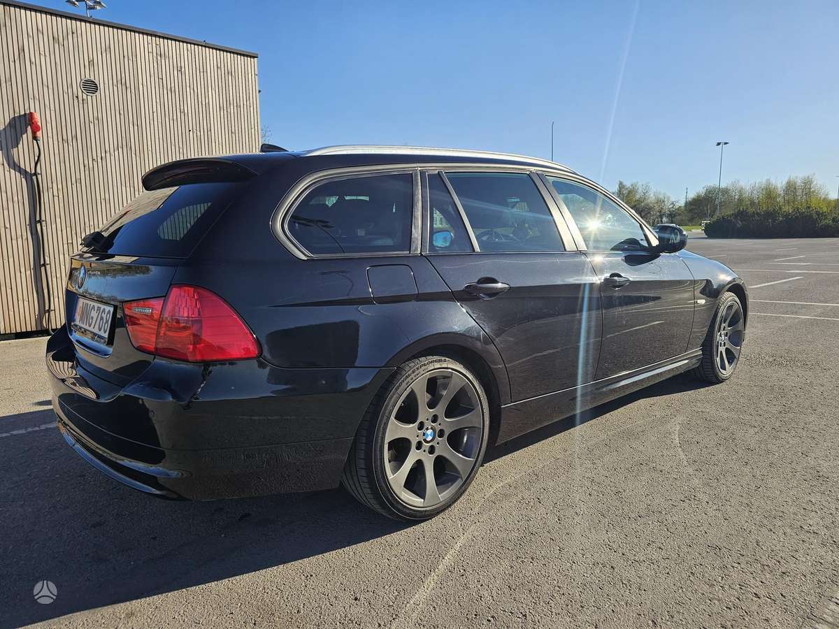 BMW 320, 2.0 l., Универсал