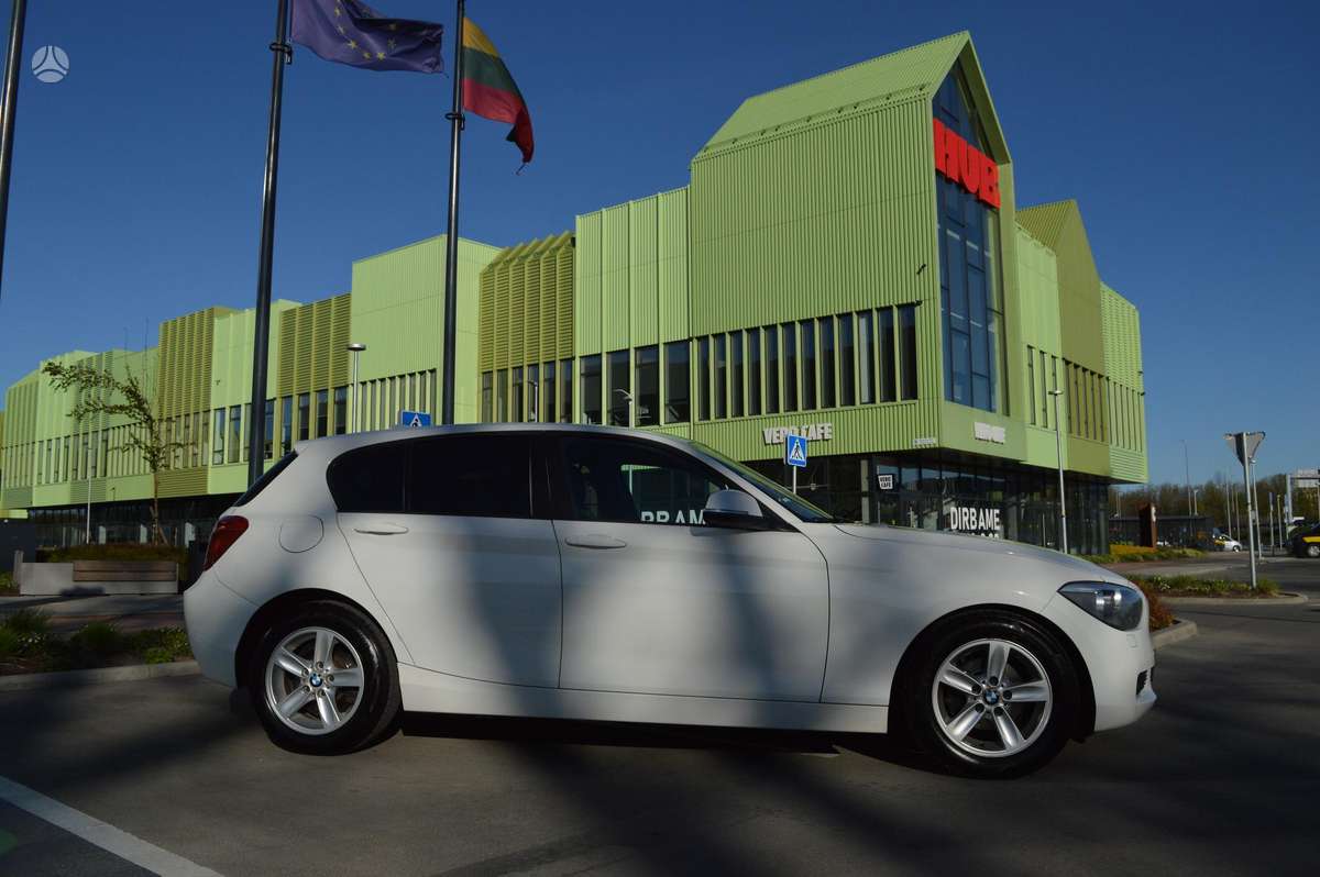 BMW 116, 2.0 l., hečbekas