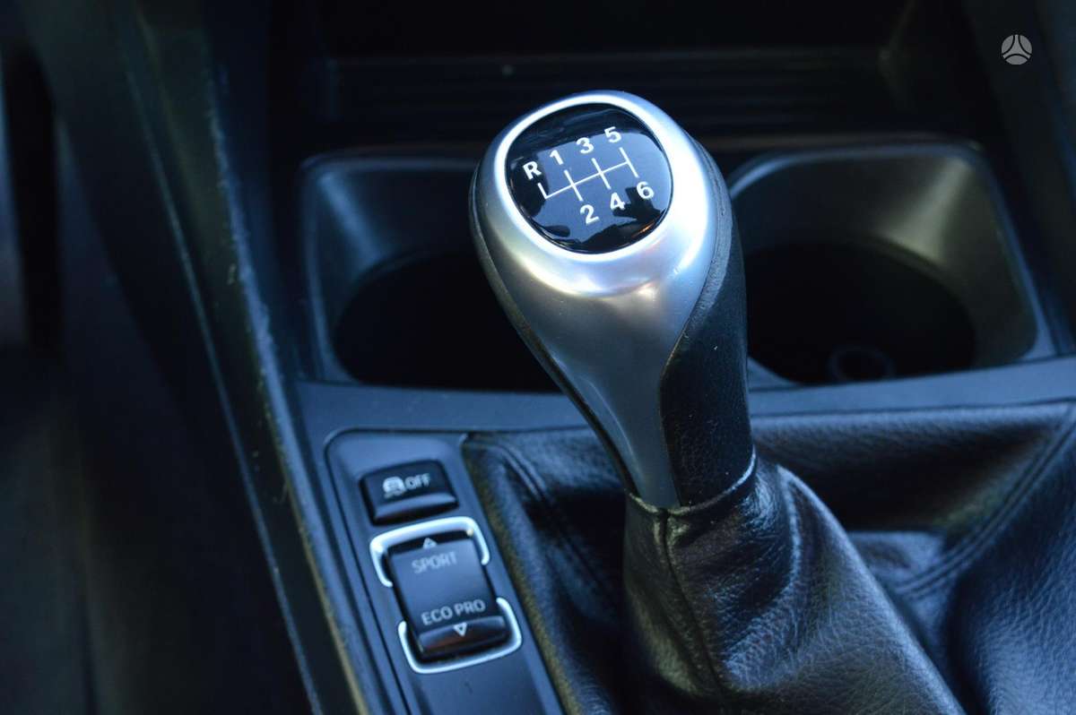 BMW 116, 2.0 l., hečbekas