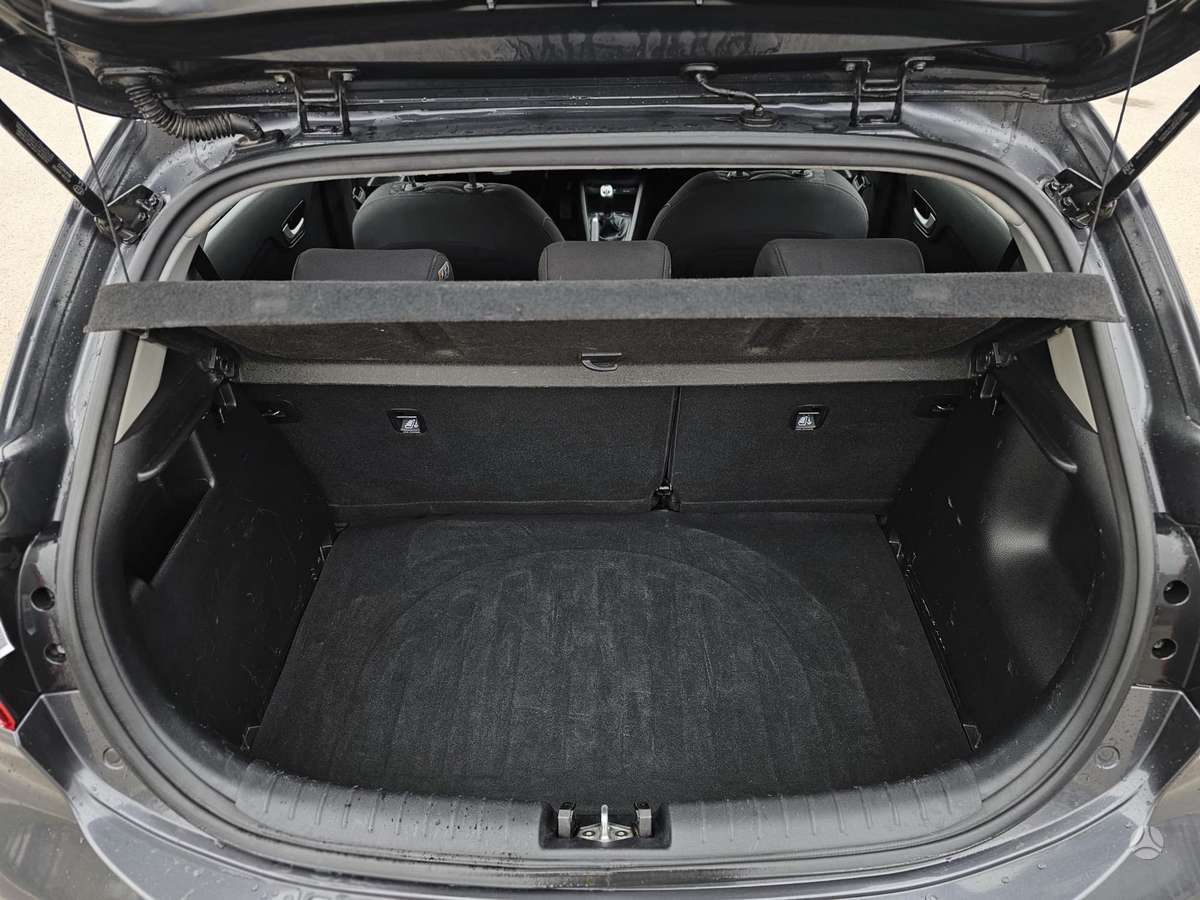 Kia Rio, 1.0 l., Хэтчбек