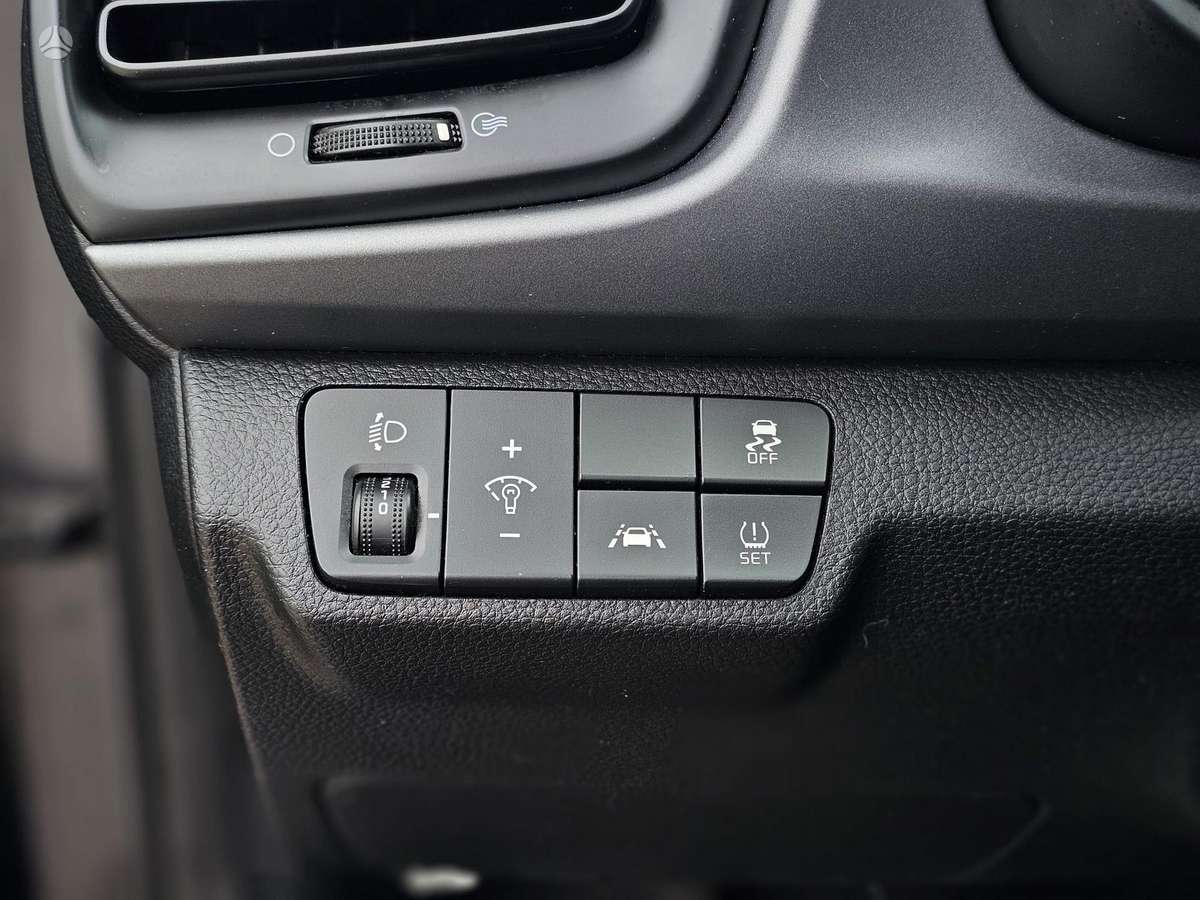 Kia Rio, 1.0 l., hatchback