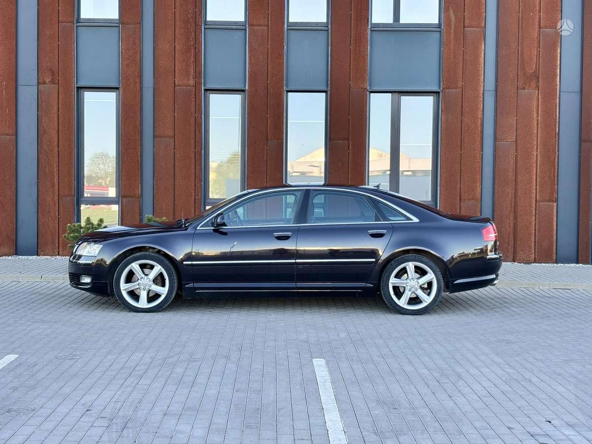 Audi A8, 3.0 l., Седан