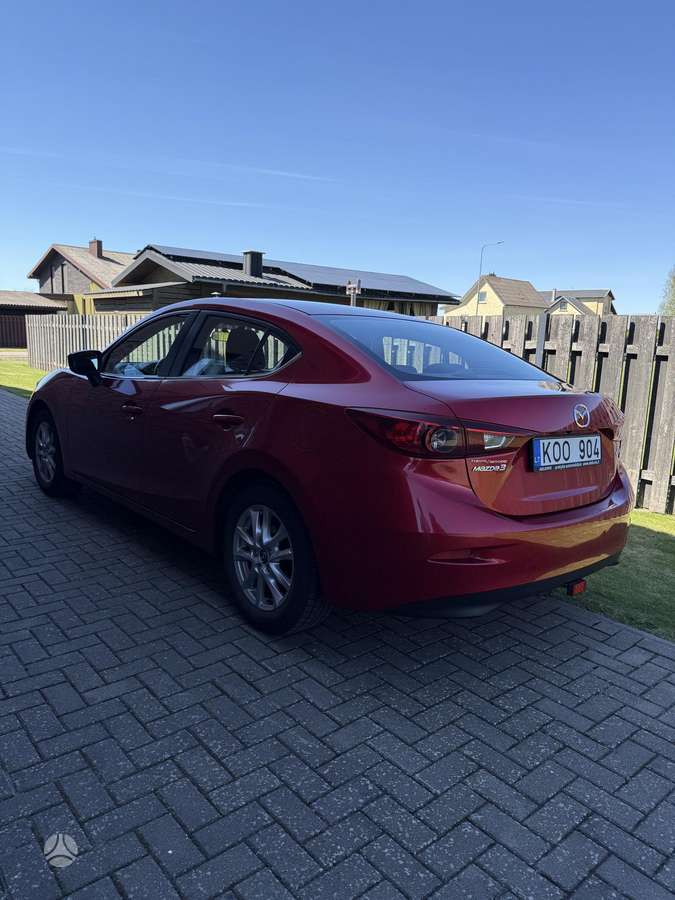Mazda 3, 2.0 l., Седан