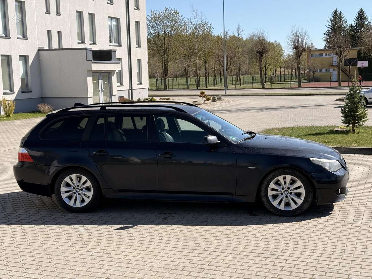 BMW 525, 2.5 l., Универсал