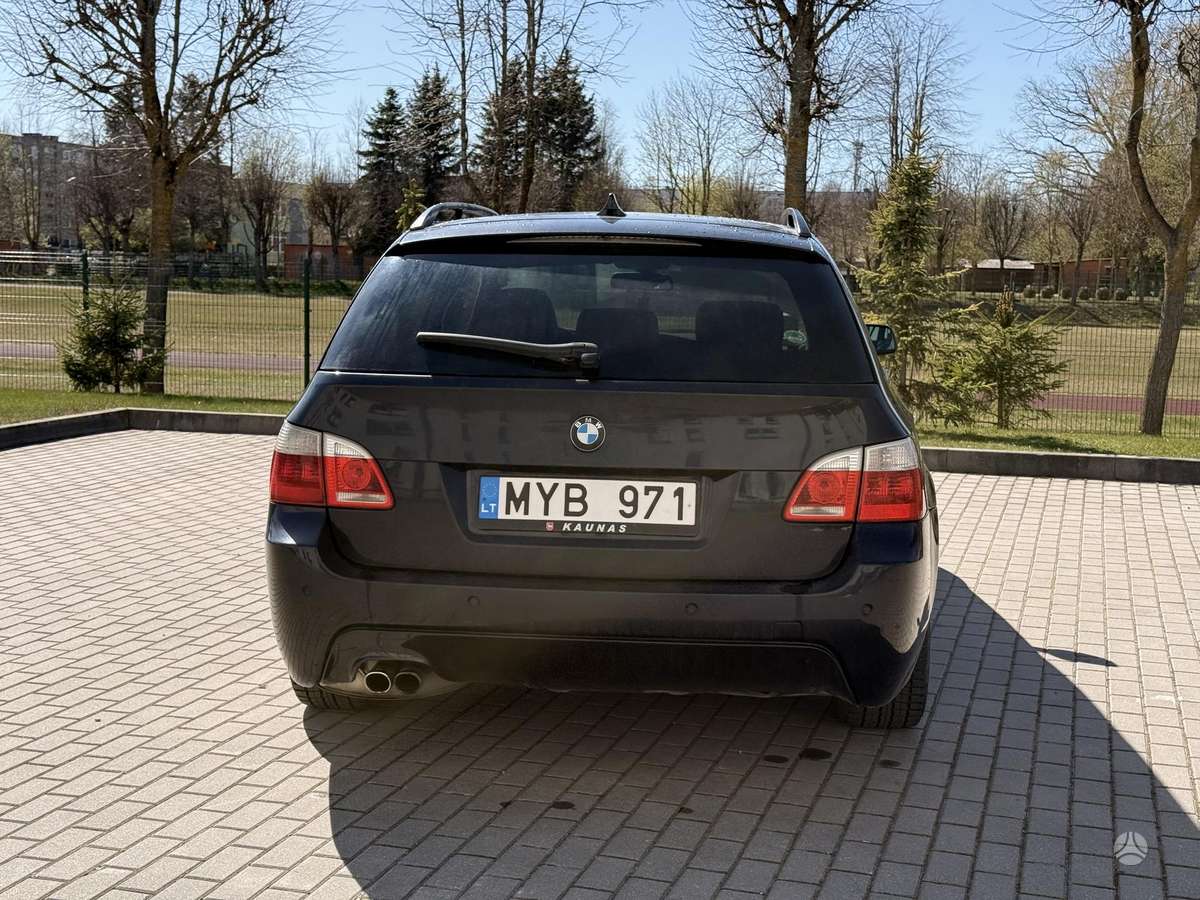 BMW 525, 2.5 l., Универсал